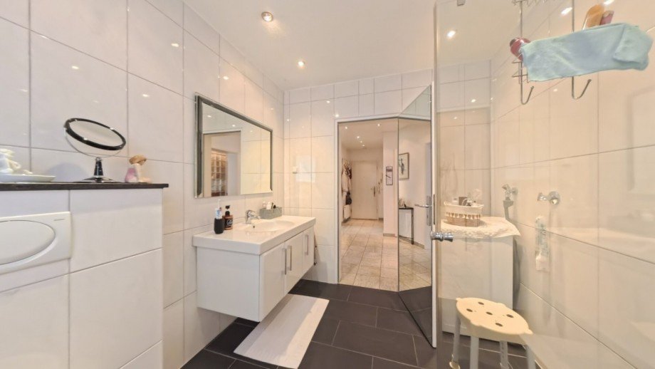 Badezimmer Erdgeschosswohnung Oberhausen