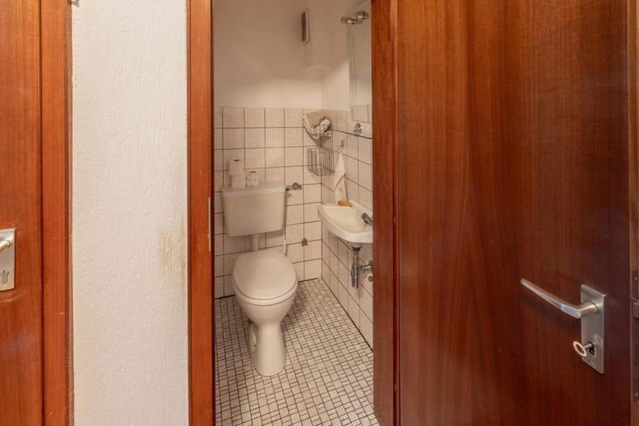 G�ste WC Mehrfamilienhaus Oberhausen