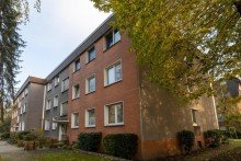Vorderansicht 3,5 Zimmer mit Balkon im Herzen von Schmachtendorf