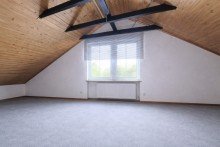 Dachgeschoss Oberhausen Sterkrade: Sanierungsobjekt in Traumgegend zum Preis des Grundst�cks!
