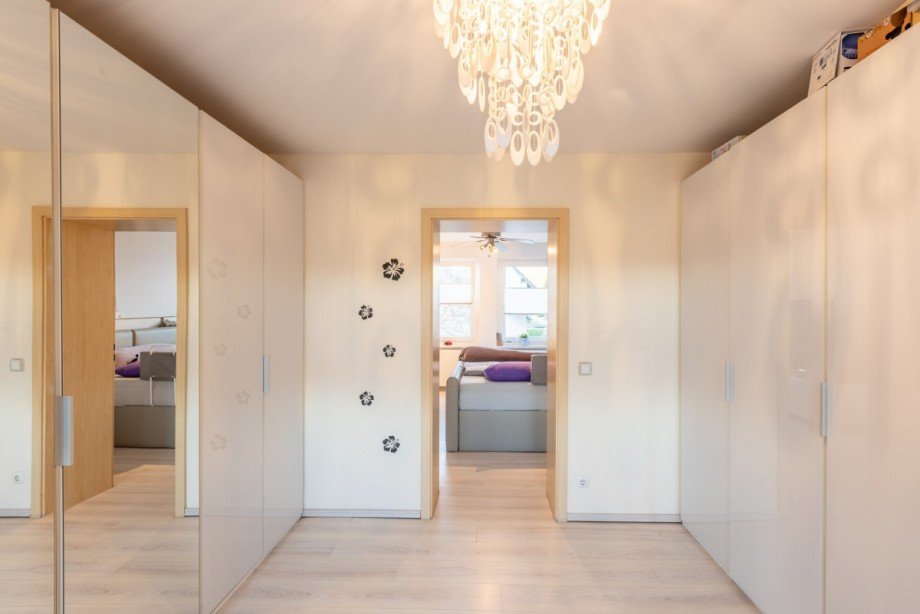 Ankleide OG Hauptwohnung Zweifamilienhaus Gladbeck