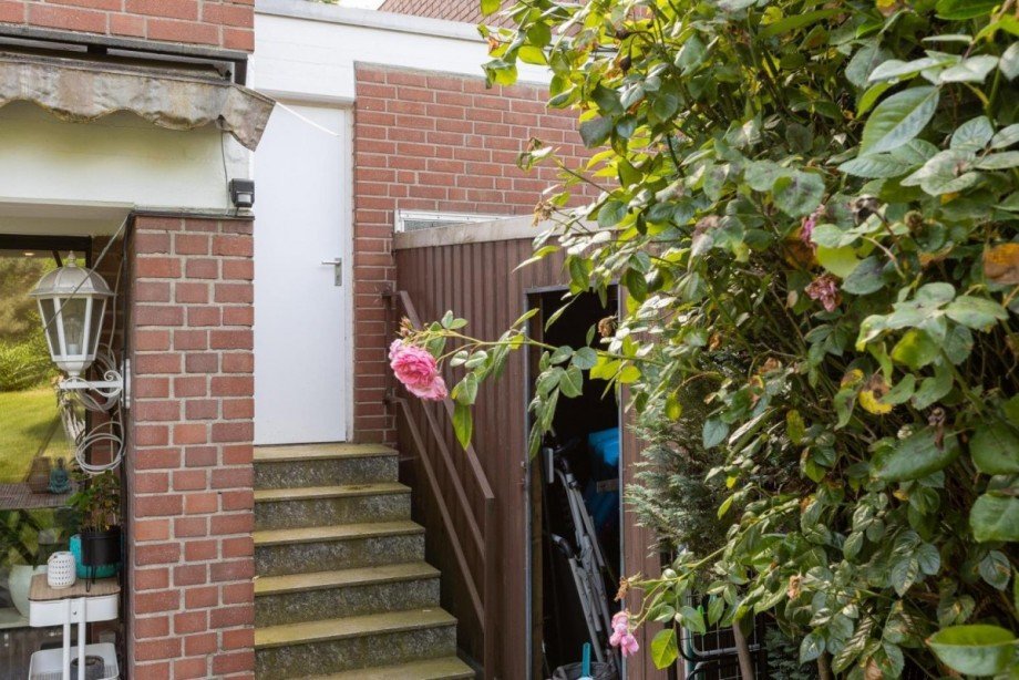 Zugang zur Garage Einfamilienhaus Duisburg