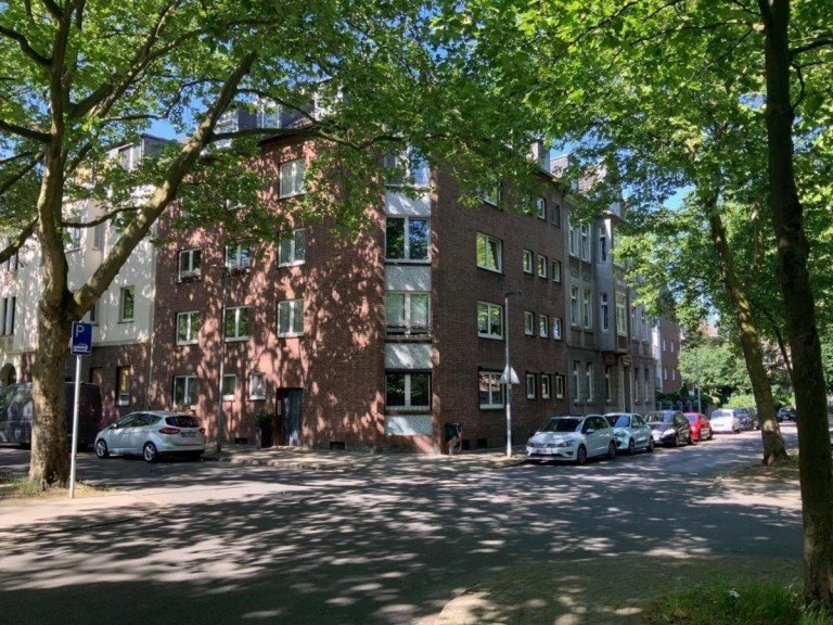 37660921-Stra�enansicht Oberhausen Erdgeschosswohnung Helle Erdgeschosswohnung in Oberhausen-Stadtmitte