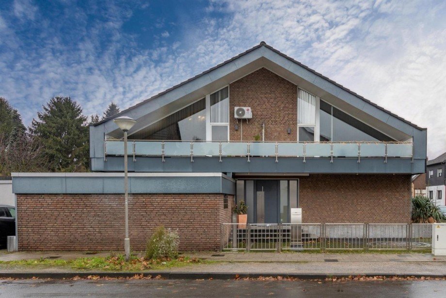 Haus Vorderansicht Erdgeschosswohnung Oberhausen