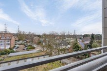 Blick Balkon GE-Resse: 3,5 Zi-Maisonette-Wohnung mit Traumblick