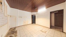 K�che Zechencharme pur: sanierungsbed�rftiges Reihenendhaus in Oberhausen-Osterfeld