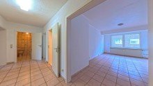 Flur Gro�z�gige 3,5-Zimmer Wohnung mit Balkon in der lebendigen Oberhausener Altstadt-S�d