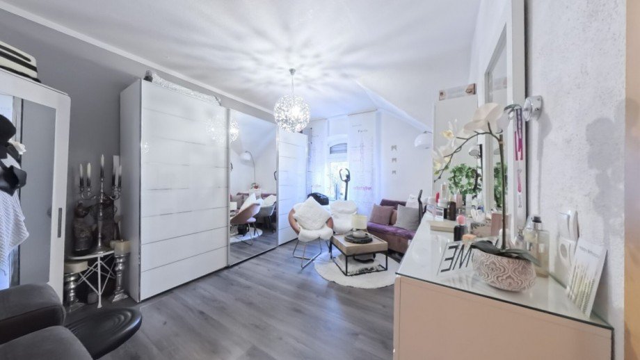 2. Zimmer OG rechte Seite Zweifamilienhaus Gladbeck