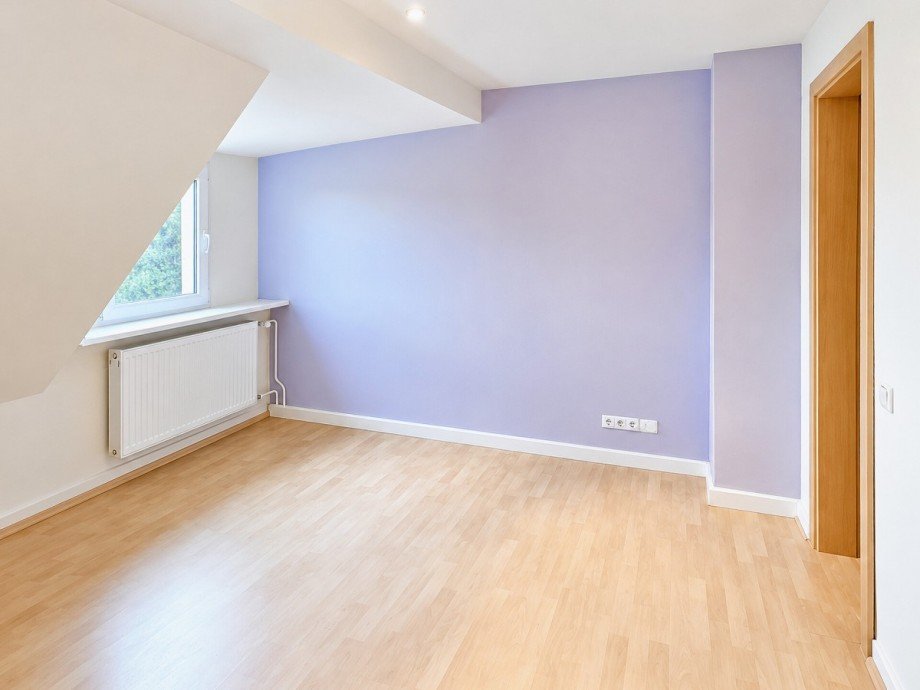 SZ Dachgeschoss Hauptwohnung Zweifamilienhaus Gladbeck