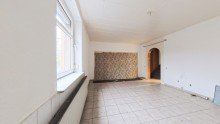 Wohnzimmer Zechencharme pur: sanierungsbed�rftiges Reihenendhaus in Oberhausen-Osterfeld