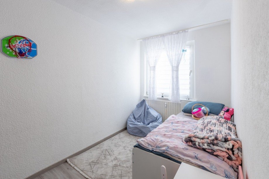 Kinderzimmer OG Mehrfamilienhaus Oberhausen