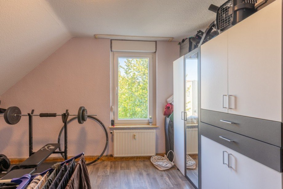 Zimmer 2. Wohnung OG Mehrfamilienhaus Oberhausen