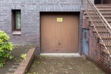 Garage OB-D�mpten: gem�tliche 3,5 Zi Dachgeschosswohnung