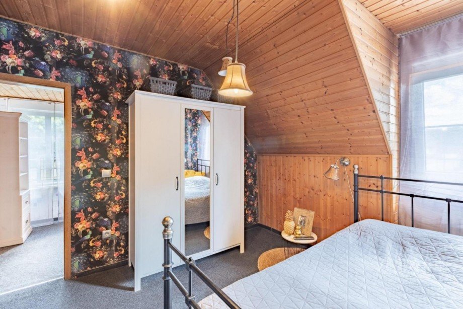 Schlafzimmer DG Maisonettewohnung Duisburg
