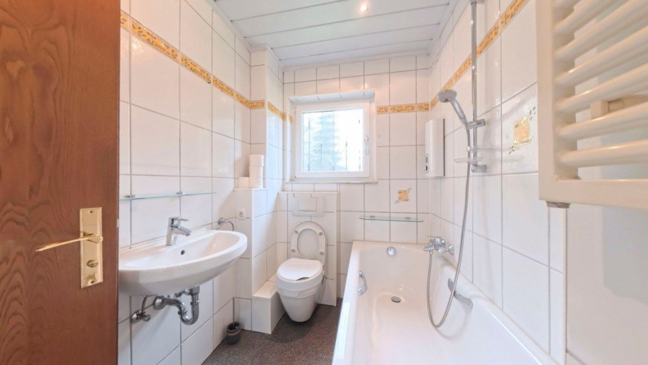 Badezimmer Erdgeschosswohnung Duisburg / Wanheimerort