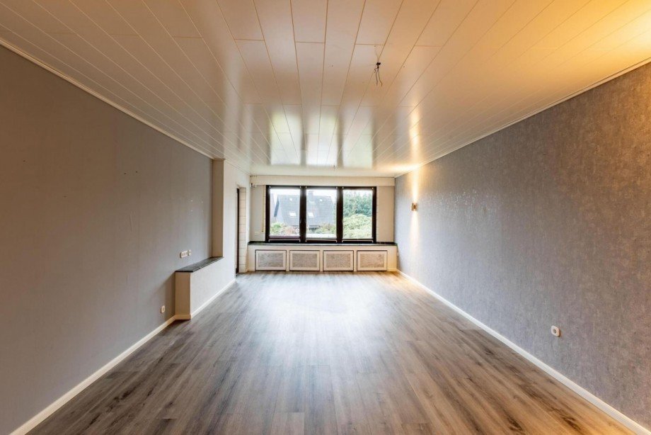 Zimmer EG Reihenmittelhaus H�nxe