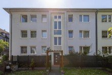 Frontansicht Sch�ne 4,5 Zimmer-Wohnung mit zwei Balkonen in Duisburg-Marxloh