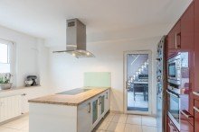 K�che Luxuri�ses Wohnen: traumhafte Maisonette-Wohnung �ber den D�chern von Oberhausen