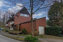 Seitenansicht Freistehendes 7-Familienhaus in OB- Osterfeld