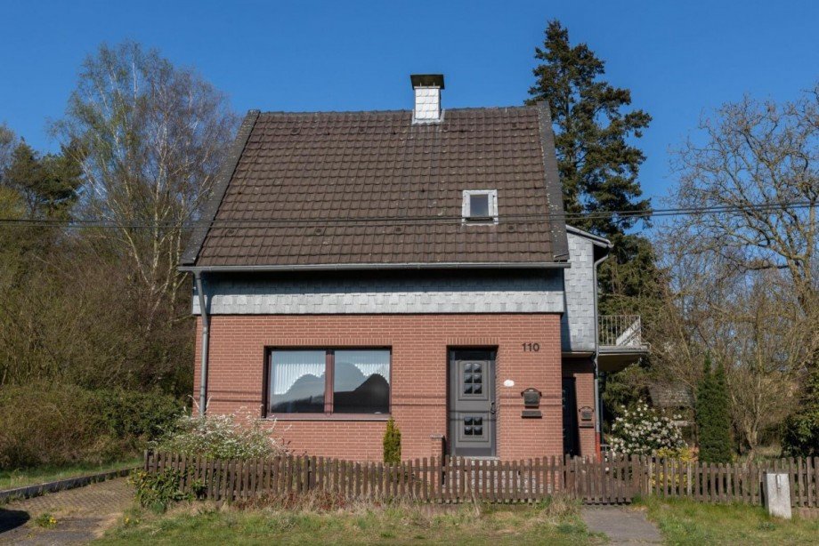 Haus Frontansicht Zweifamilienhaus Oberhausen