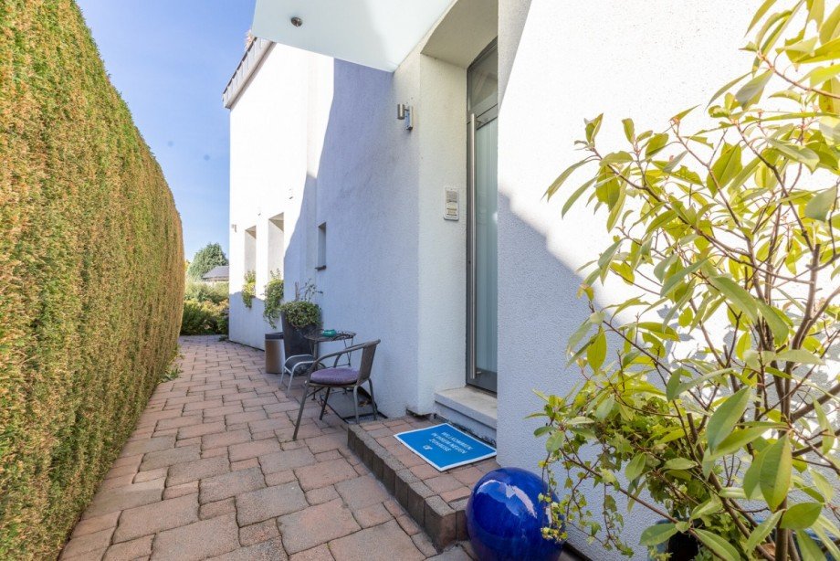 Eingang Nr. 29 Zweifamilienhaus Oberhausen