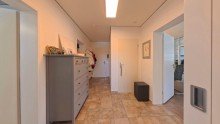 Flur Tolle 3,5-Zimmer Wohnung im 2. OG mit Balkon und Garage in OB-Styrum