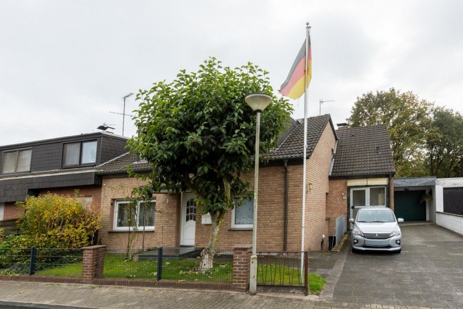 Au�enansicht Doppelhaush�lfte Oberhausen