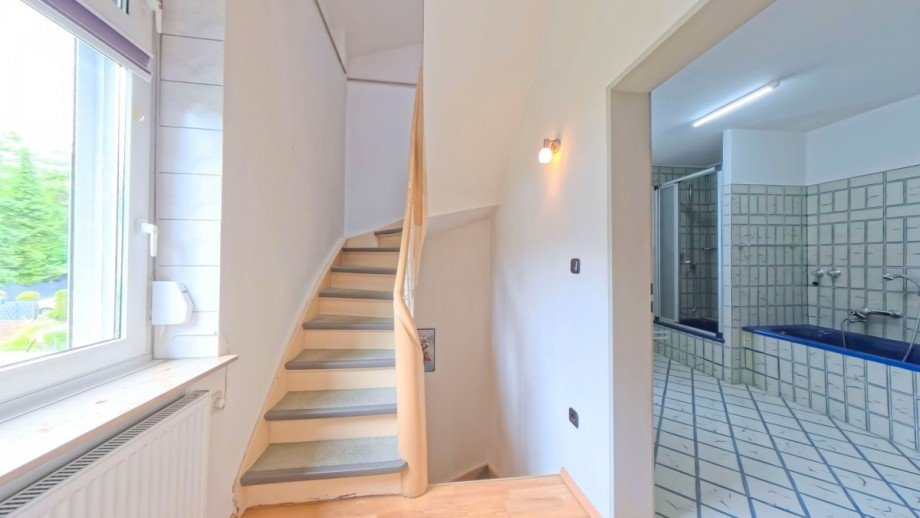 Treppe Doppelhaush�lfte Essen