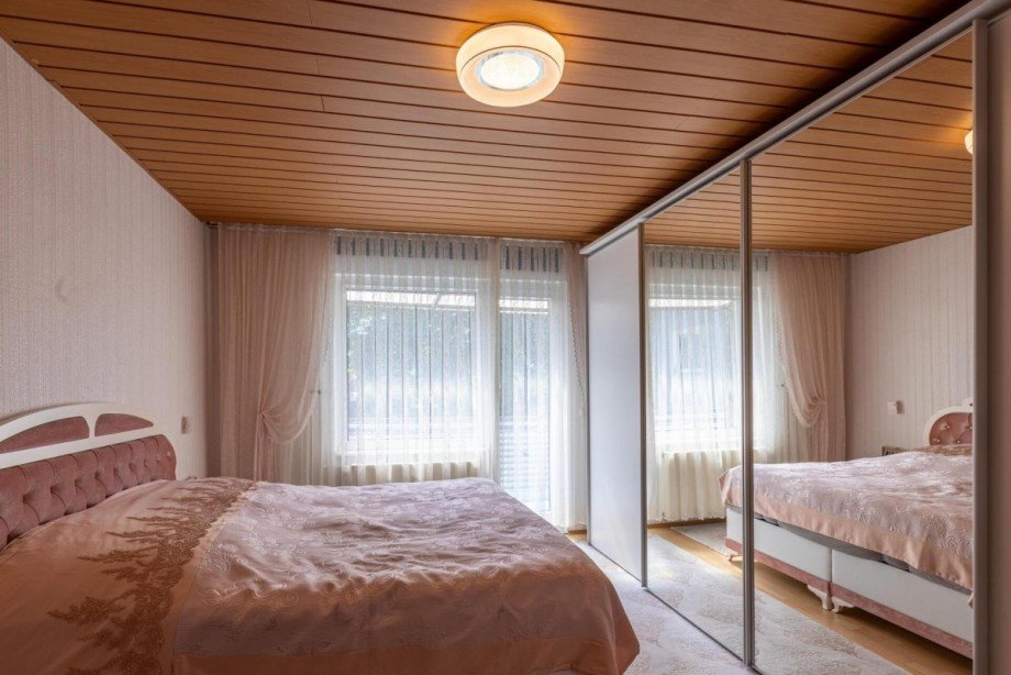 Schlafzimmer Etagenwohnung Duisburg