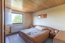 Schlafzimmer 3 Gro�z�gige 4,5 Zimmer-Wohnung im Herzen von Oberhausen K�nigshardt