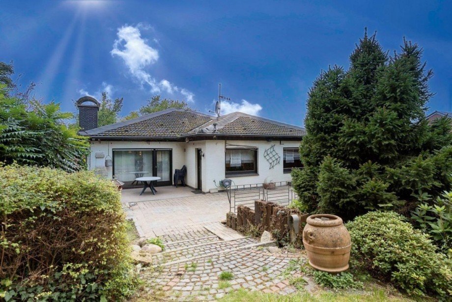 Haus R�ckansicht Terrasse Zweifamilienhaus Oberhausen