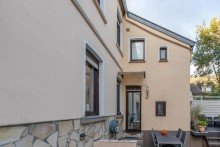 R�ckansicht MH-Styrum: sch�nes Reihenendhaus f�r die Familie