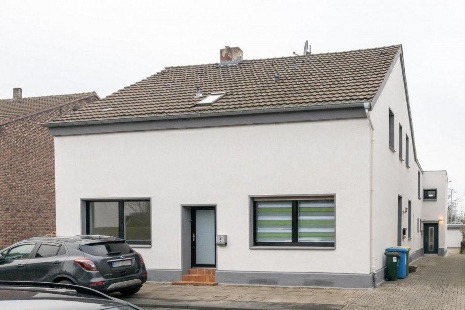 Frontansicht Vorderhaus Mehrfamilienhaus Oberhausen