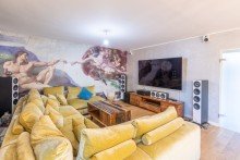 Wohnbereich Wohnen mit Niveau: stilvolle 2,5 Zimmer-Wohnung mit zwei Balkonen in OB-K�nigshardt