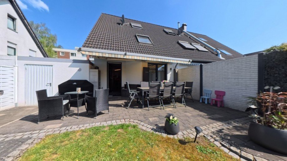 Terrasse Reihenendhaus Voerde