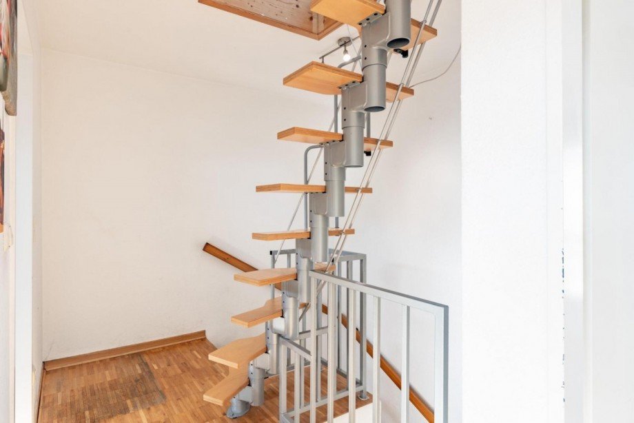 Raumspartreppe Spitzboden Maisonettewohnung Dinslaken