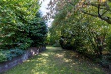 Garten Viele Nutzungsm�glichkeiten in OB-Alstaden: gro�es Dreifamilienhaus mit Garagenhof