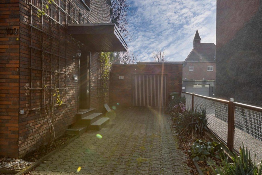 Einfahrt Doppelhaush�lfte Oberhausen