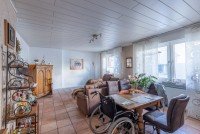 Bild (a35e977105e32f019141a99f00d67dfa): Gepflegtes Sechsfamilienhaus in Oberhausen Schwarze Heide