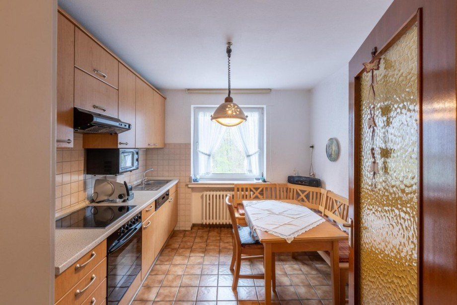 1. Etage links K�che Mehrfamilienhaus Oberhausen