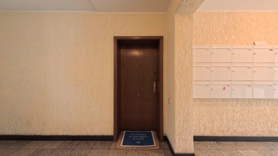 Treppenhaus Erdgeschosswohnung Duisburg / Wanheimerort