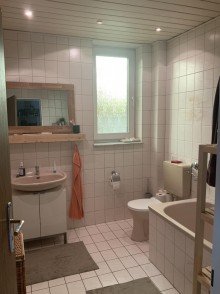 Badezimmer Helle Erdgeschosswohnung in Dinslaken-Hiesfeld