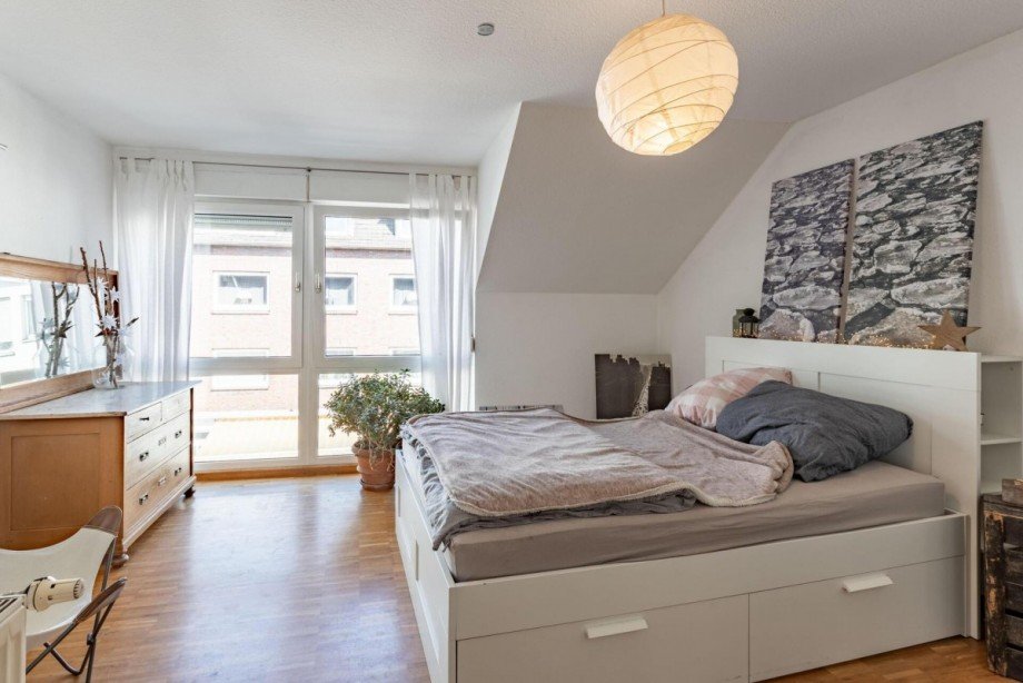 Schlafzimmer 1 DG Maisonettewohnung Dinslaken