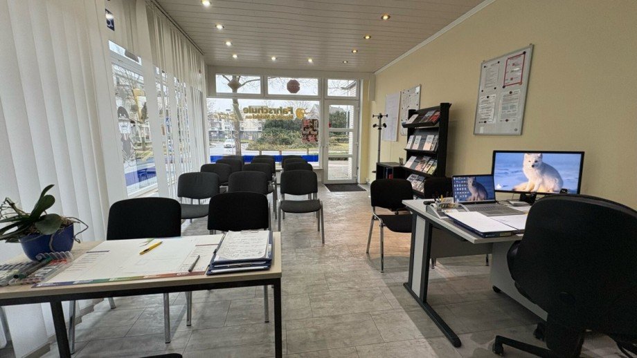 Innenansicht Fahrschule Haus Dinslaken