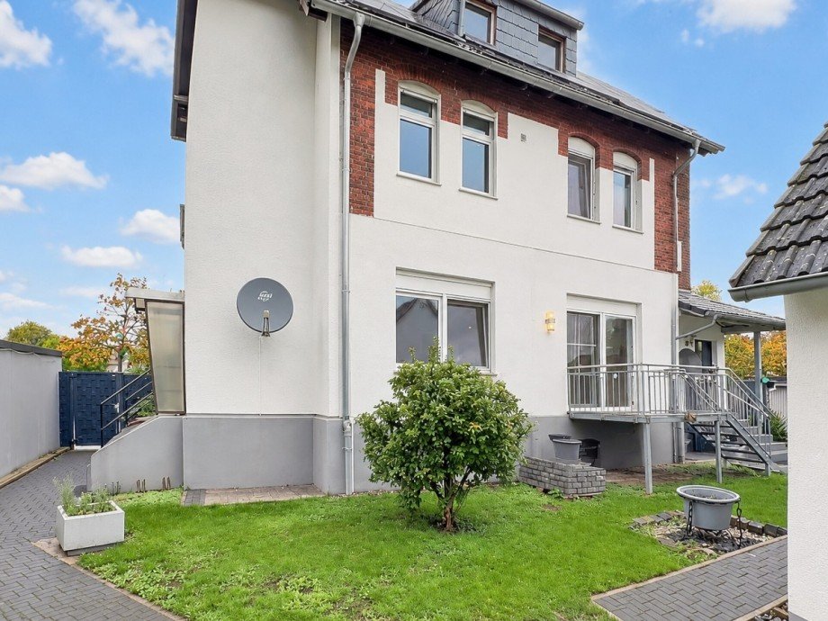 R�ckansicht Zweifamilienhaus Gladbeck
