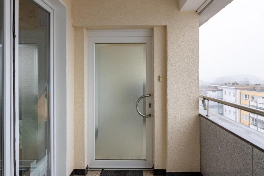 Eingang Laubengang/Balkon Etagenwohnung Dinslaken