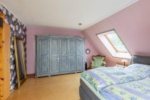 Schlafzimmer DHH in Kapellen: einladend und familienfreundlich