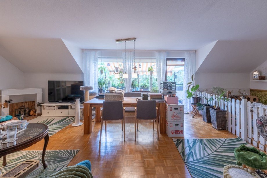 Wohn-/Essbereich OG Zweifamilienhaus Oberhausen
