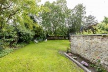Gemeinschaftsgarten OB-D�mpten: gem�tliche 3,5 Zi Dachgeschosswohnung