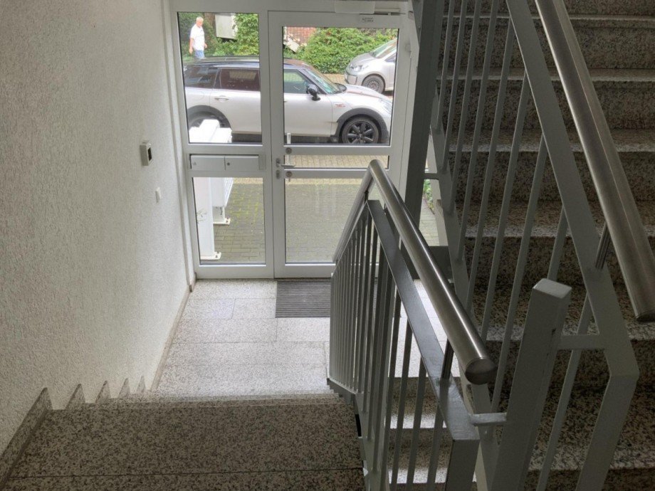 Treppenhaus Etagenwohnung Neuss